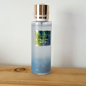 Victoria's Secret Falling Water Perfume Mist